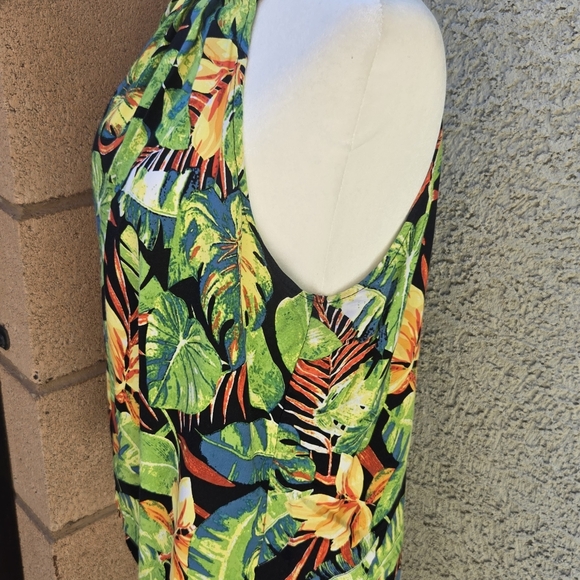 Rachel Roy Tropical Halter Tank - Picture 5 of 9